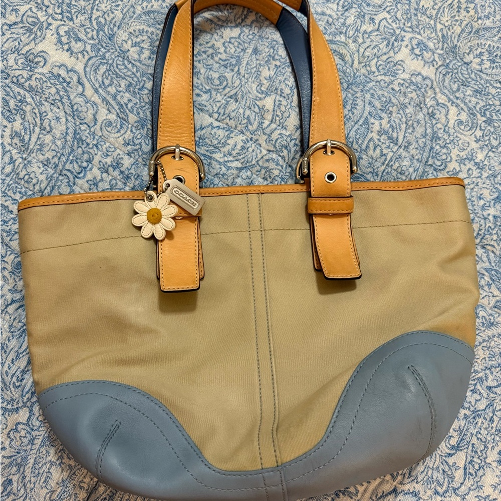 Coach Vintage Daisy Beige and Light Blue Tote Bag